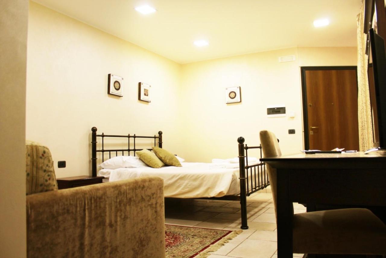 Le Corti - Dimora Storica Bed & Breakfast Polistena Luaran gambar